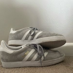 Women’s Adidas Gazelle Grey Sneaker